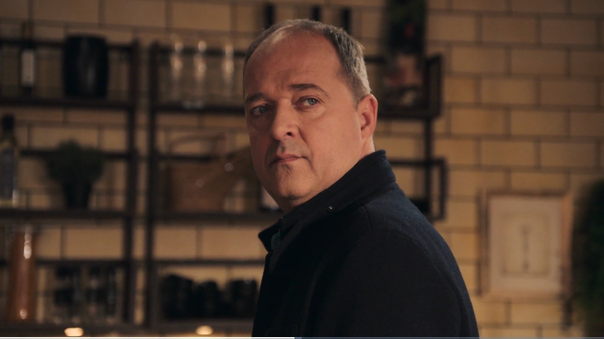 Luuk ontfermt zich over Troj